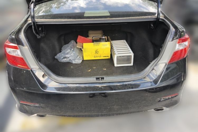 Used Toyota Camry 2012 2.5G Luxury Edition Trunk