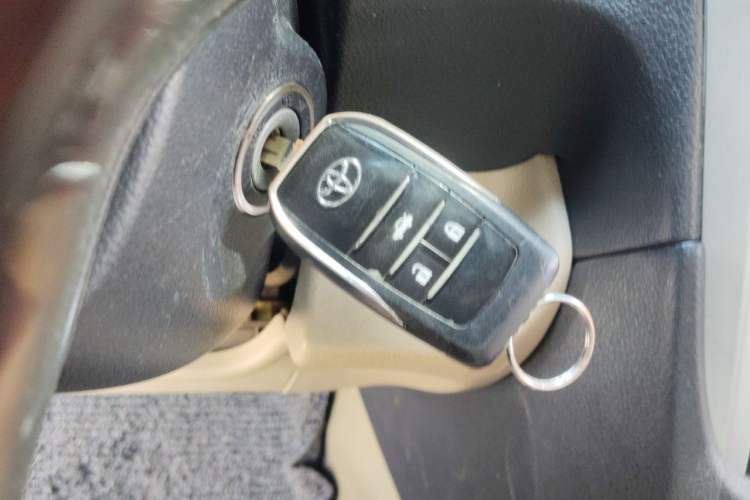 Used Toyota Camry 2012 Junrui 2.0S Radiant Edition Vehicle Key