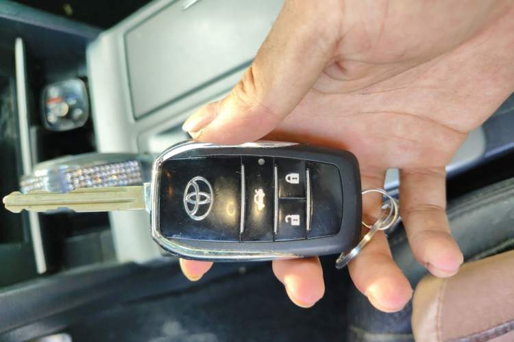 Used Toyota Camry 2012 Junrui 2.0S Radiant Edition Vehicle Key