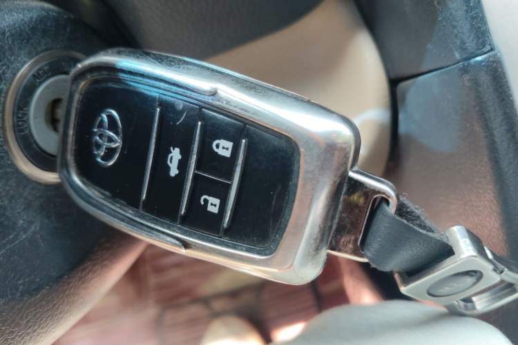 Used Toyota Camry 2012 Junrui 2.0S Radiant Edition Vehicle Key