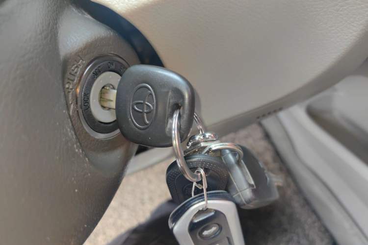 Used Toyota Camry 2012 200G Classic Luxury Edition Vehicle Key