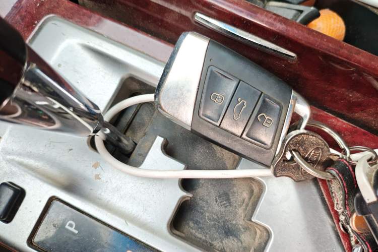 Used Toyota Camry 2012 2.0G Luxury Edition Vehicle Key