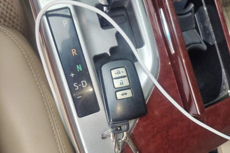 Used Toyota Camry 2012 2.5G Luxury Edition Vehicle Key