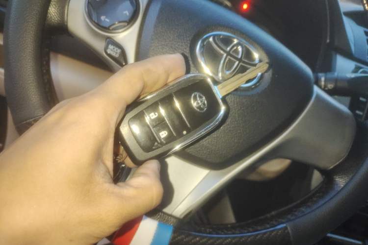 Used Toyota Camry 2012 Junrui 2.0S Radiant Edition Vehicle Key