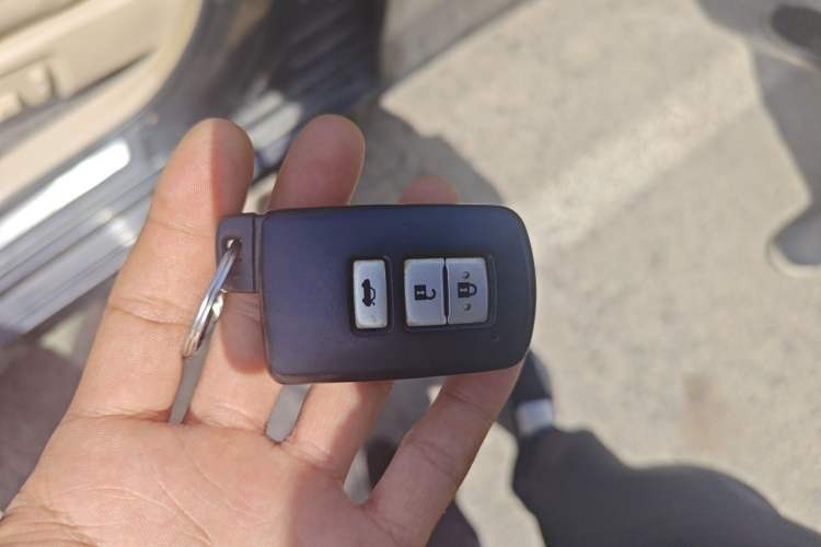 Used Toyota Camry 2012 Junrui 2.5S Activa Edition Vehicle Key