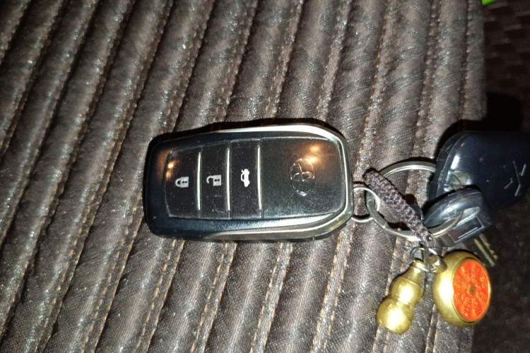Used Toyota Camry 2012 Luxurious Edition 2.5HG Zunrui Vehicle Key