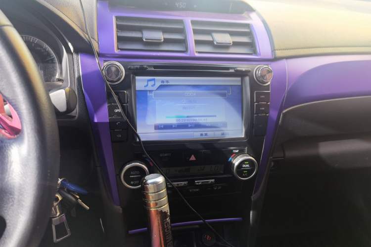 Used Toyota Camry 2012 Junrui 2.0S Radiant Edition Audio And AC Panel