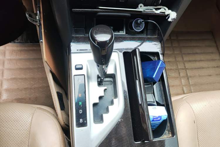 Used Toyota Camry 2012 Luxurious Edition 2.5HG Zunrui Gear Lever