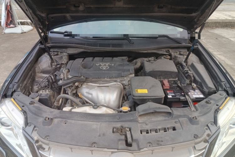 Used Toyota Camry 2012 2.5G Luxury Edition Engine Bay