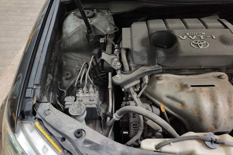 Used Toyota Camry 2012 2.5G Luxury Edition Engine Bay Right