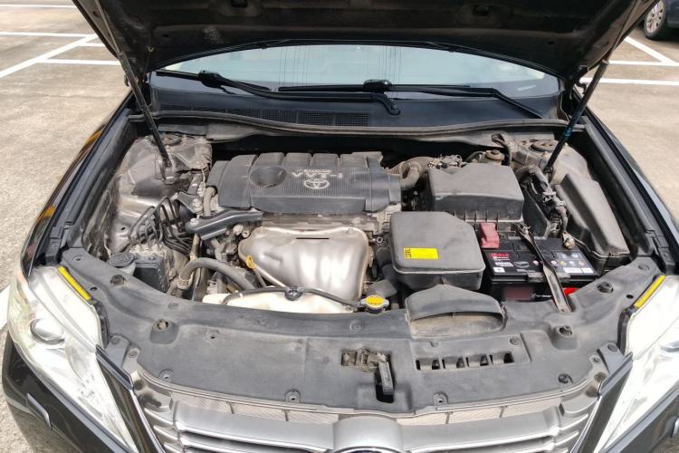 Used Toyota Camry 2012 2.5G Luxury Edition Engine Bay