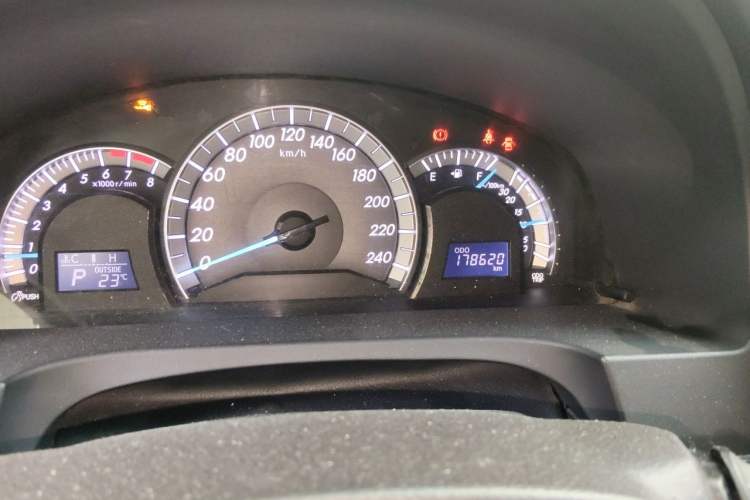 Used Toyota Camry 2012 Junrui 2.5S Activa Navigation Edition Odometer Close Up
