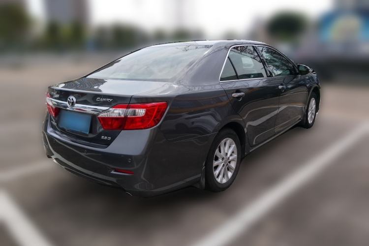 Used Toyota Camry 2012 2.5G Luxury Edition Rear Right 45 Deg