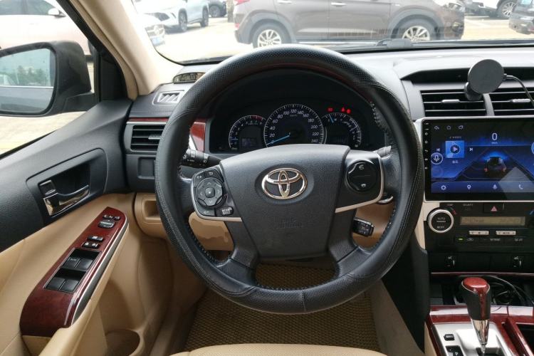 Used Toyota Camry 2012 2.5G Luxury Edition Steering Wheel