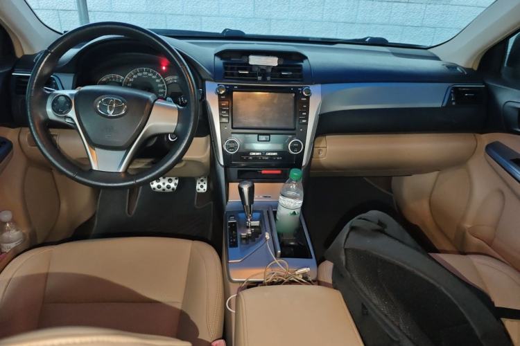 Used Toyota Camry 2012 Junrui 2.0S Radiant Edition Center Console
