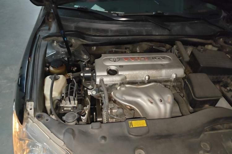 Used Toyota Camry 2012 200E Classic Elite Edition Engine Bay Right