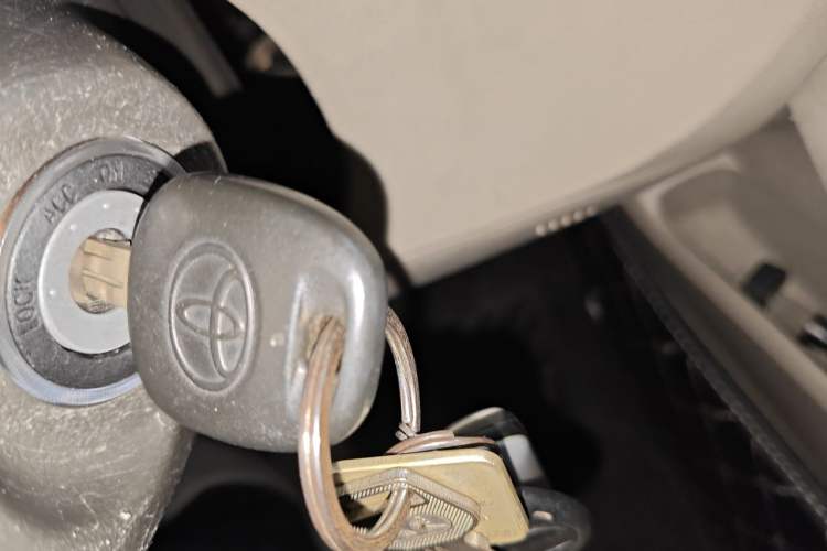 Used Toyota Camry 2012 200E Classic Elite Edition Vehicle Key