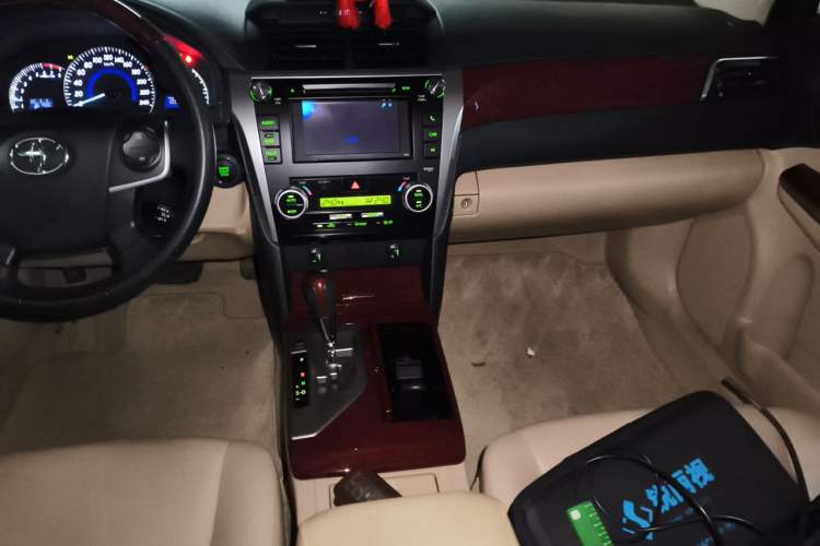 Used Toyota Camry 2012 2.5G Luxury Edition Audio And AC Panel