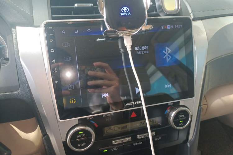Used Toyota Camry 2012 Junrui 2.0S Radiant Edition Audio And AC Panel