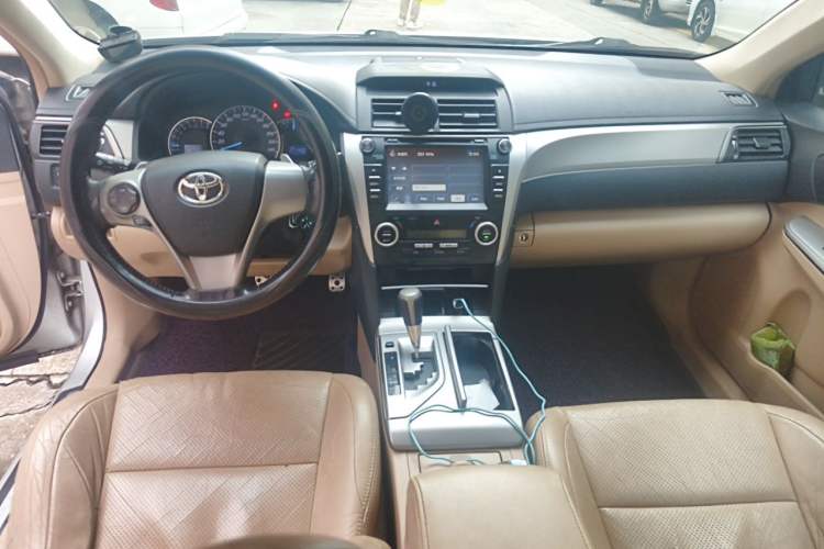 Used Toyota Camry 2012 Junrui 2.0S Radiant Edition Center Console