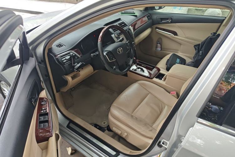 Used Toyota Camry 2012 2.5G Luxury Edition Driver Seat