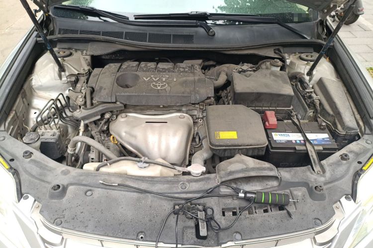 Used Toyota Camry 2012 2.5G Luxury Edition Engine Bay
