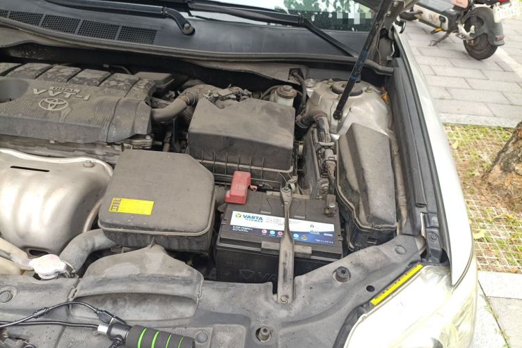 Used Toyota Camry 2012 2.5G Luxury Edition Engine Bay Left