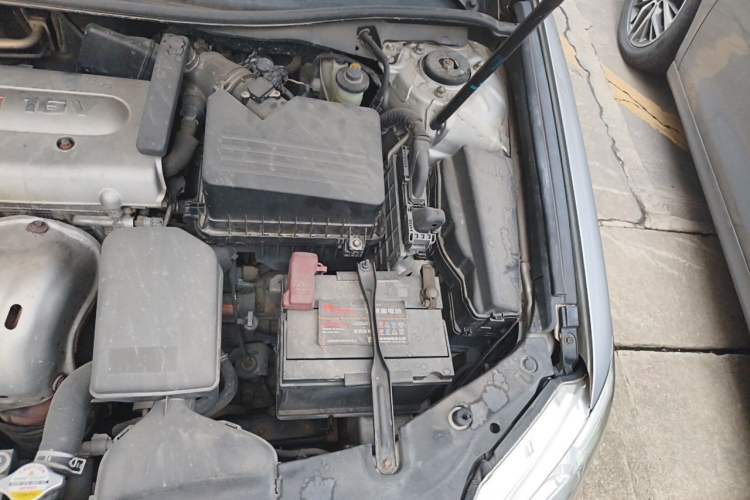Used Toyota Camry 2012 Junrui 2.0S Radiant Edition Engine Bay Left