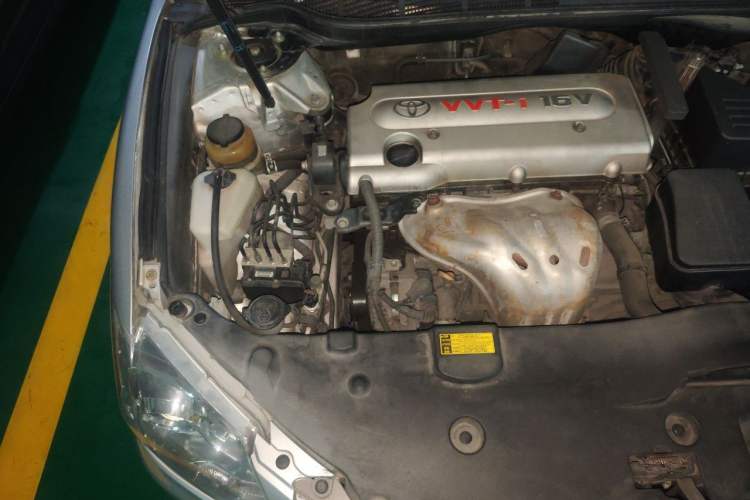 Used Toyota Camry 2012 200G Classic Luxury Edition Engine Bay Right