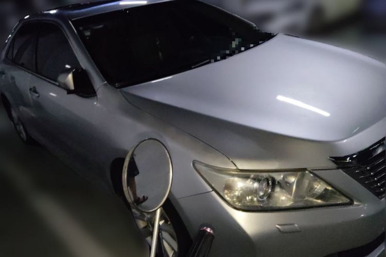 Used Toyota Camry 2012 2.5G Luxury Edition Front Right 45 Deg