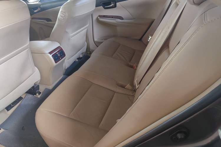 Used Toyota Camry 2012 Junrui 2.5S Activa Navigation Edition Left Rear Seat