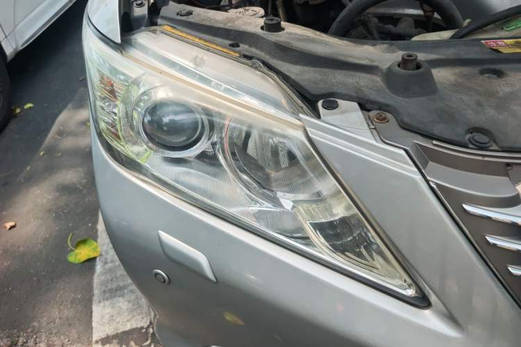 Used Toyota Camry 2012 2.0G Luxury Edition Right Front Headlight