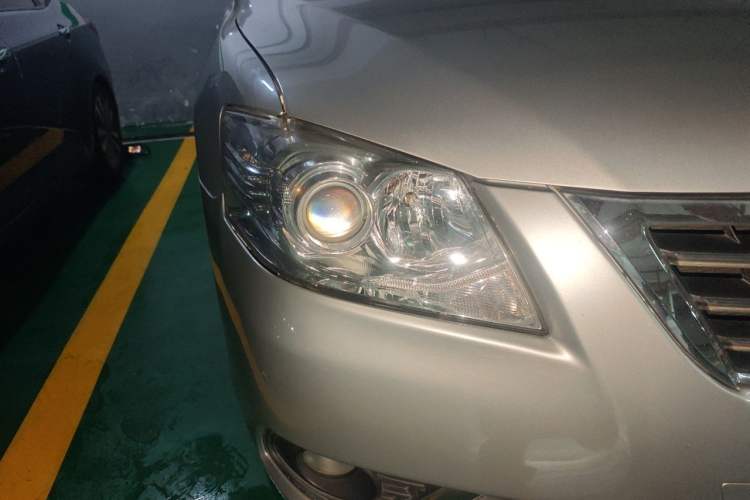 Used Toyota Camry 2012 200G Classic Luxury Edition Right Front Headlight