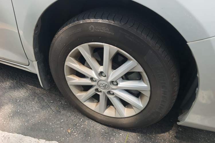 Used Toyota Camry 2012 2.0G Luxury Edition Right Front Wheel Hub