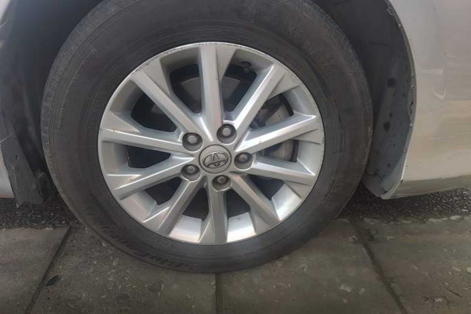 Used Toyota Camry 2012 2.0G Luxury Edition Right Front Wheel Hub