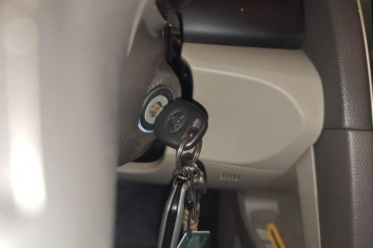 Used Toyota Camry 2012 200G Classic Luxury Edition Vehicle Key