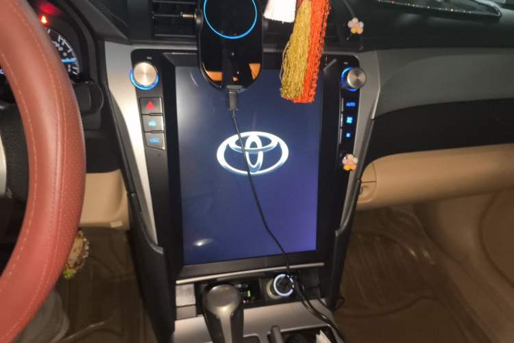 Used Toyota Camry 2012 Junrui 2.0S Radiant Edition Audio And AC Panel