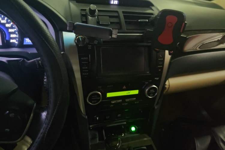 Used Toyota Camry 2012 Luxurious Edition 2.5HG Zunrui Audio And AC Panel