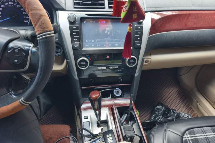 Used Toyota Camry 2012 2.5G Luxury Edition Audio And AC Panel