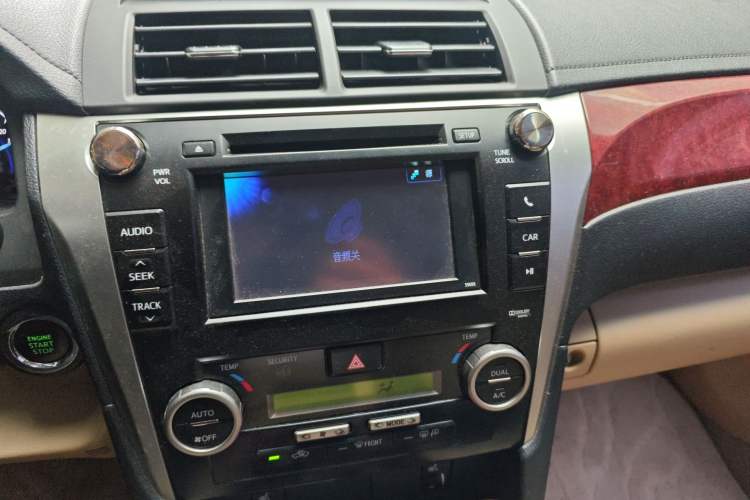 Used Toyota Camry 2012 2.5G Luxury Edition Audio And AC Panel