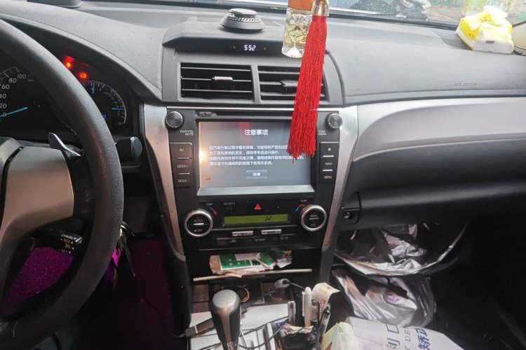 Used Toyota Camry 2012 Junrui 2.0S Radiant Edition Audio And AC Panel