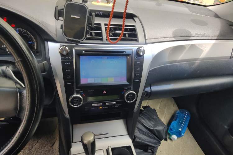 Used Toyota Camry 2012 Junrui 2.0S Radiant Edition Audio And AC Panel