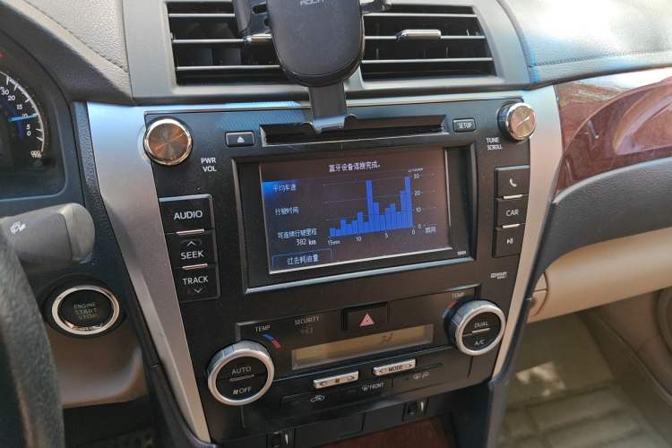 Used Toyota Camry 2012 2.5G Luxury Edition Audio And AC Panel
