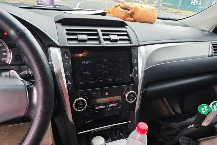 Used Toyota Camry 2012 Junrui 2.0S Radiant Edition Audio And AC Panel