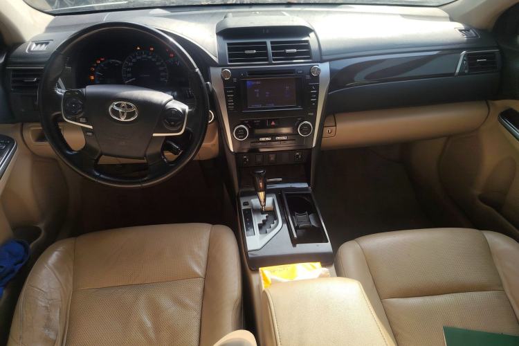Used Toyota Camry 2012 Luxurious Edition 2.5HG Zunrui Center Console