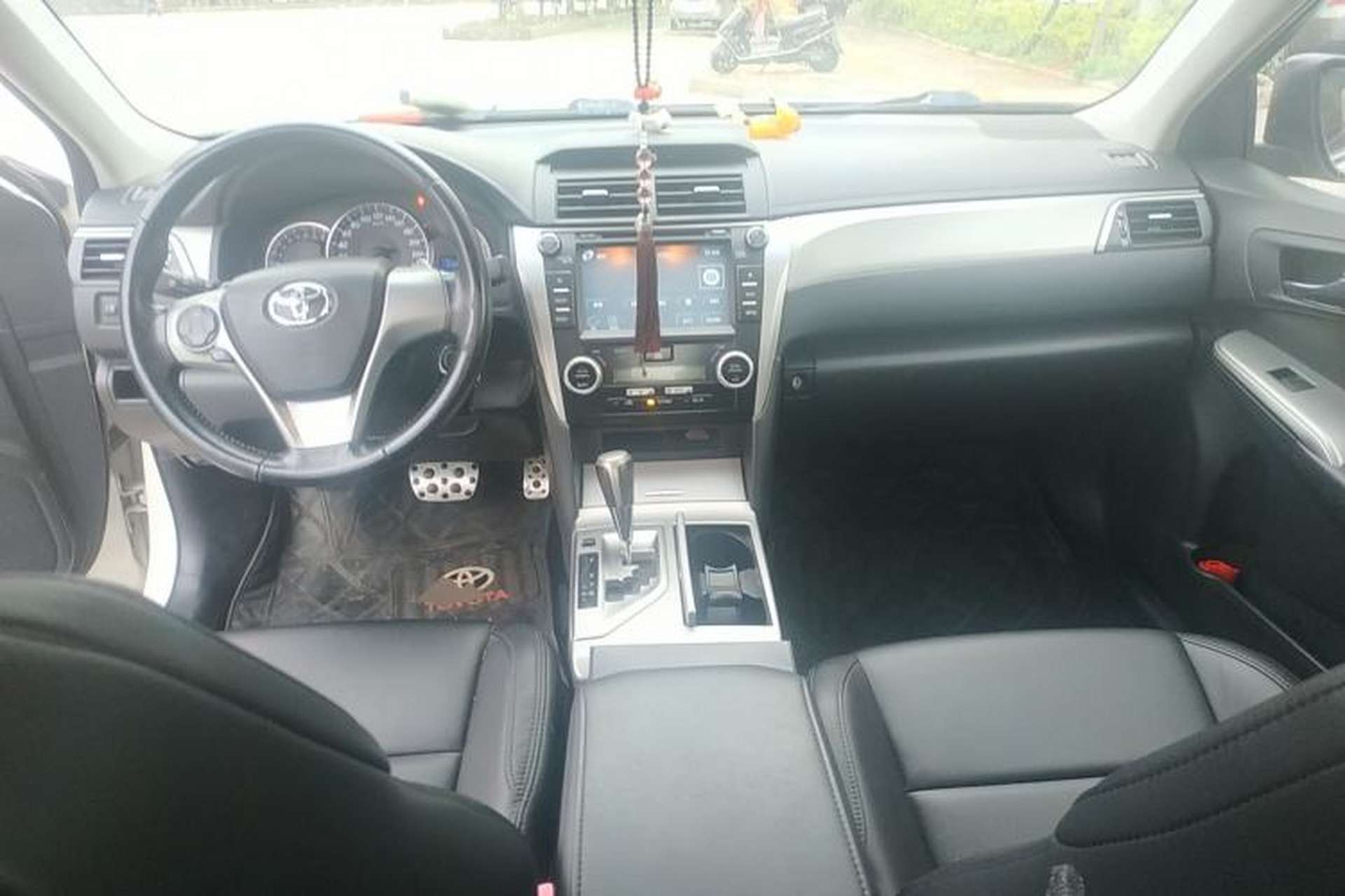 Used Toyota Camry 2012 Junrui 2.0S Radiant Edition Center Console