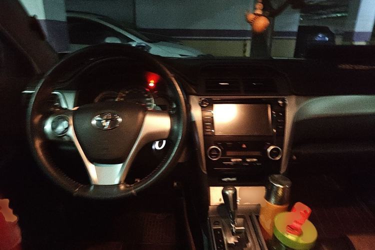 Used Toyota Camry 2012 Junrui 2.0S Radiant Edition Center Console