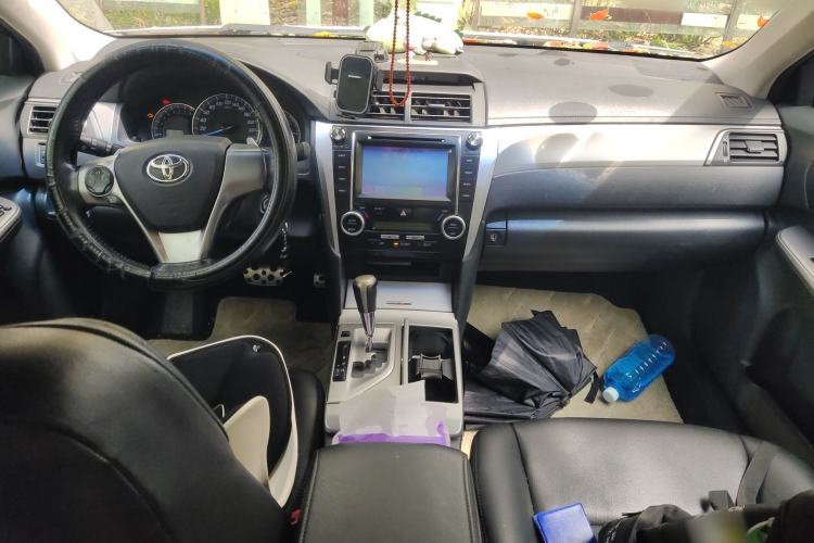 Used Toyota Camry 2012 Junrui 2.0S Radiant Edition Center Console
