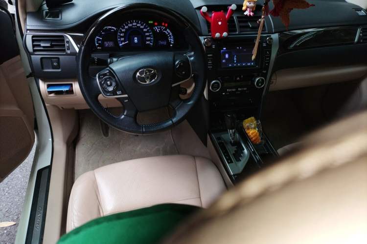 Used Toyota Camry 2012 Luxurious Edition 2.5HG Zunrui Center Console