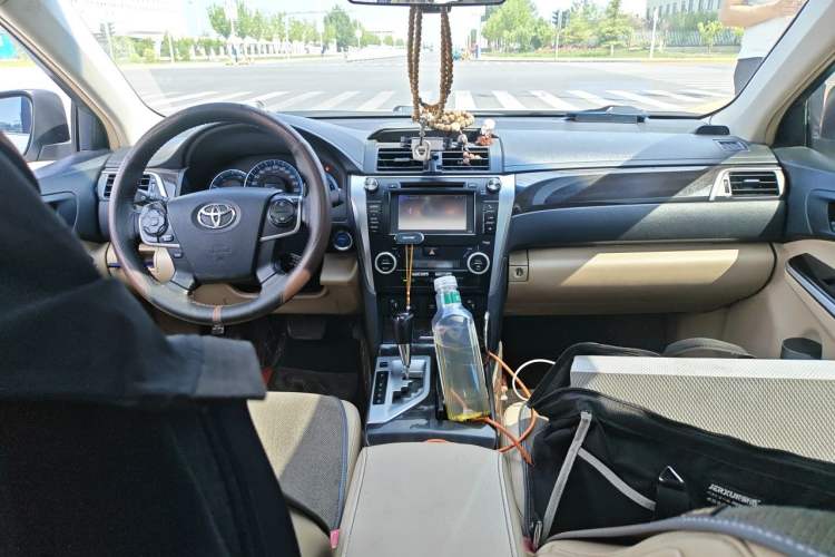 Used Toyota Camry 2012 Luxurious Edition 2.5HG Zunrui Center Console